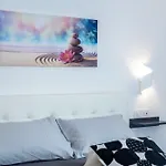 Serenity House Apartment *