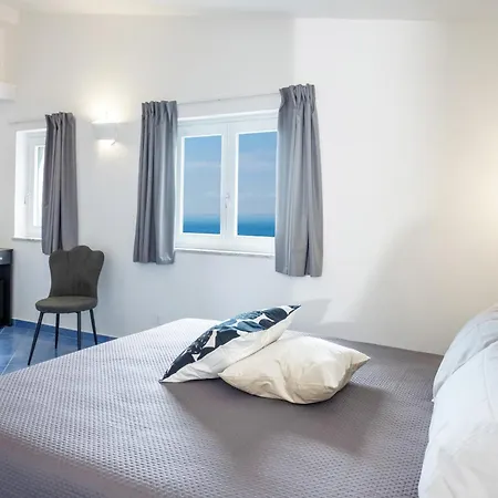 Daire Serenity House